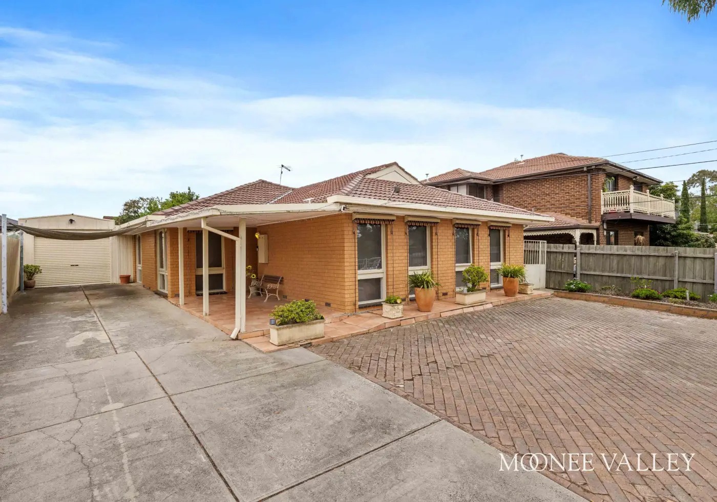 171 Sterling Drive, Keilor East, Keilor East - Thumbnail 2