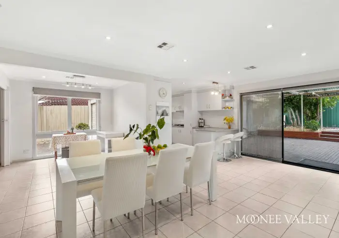 171 Sterling Drive, Keilor East, Keilor East - Thumbnail 4