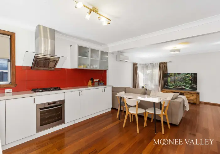 31 Wood Street, Avondale Heights, Avondale Heights - Thumbnail 5