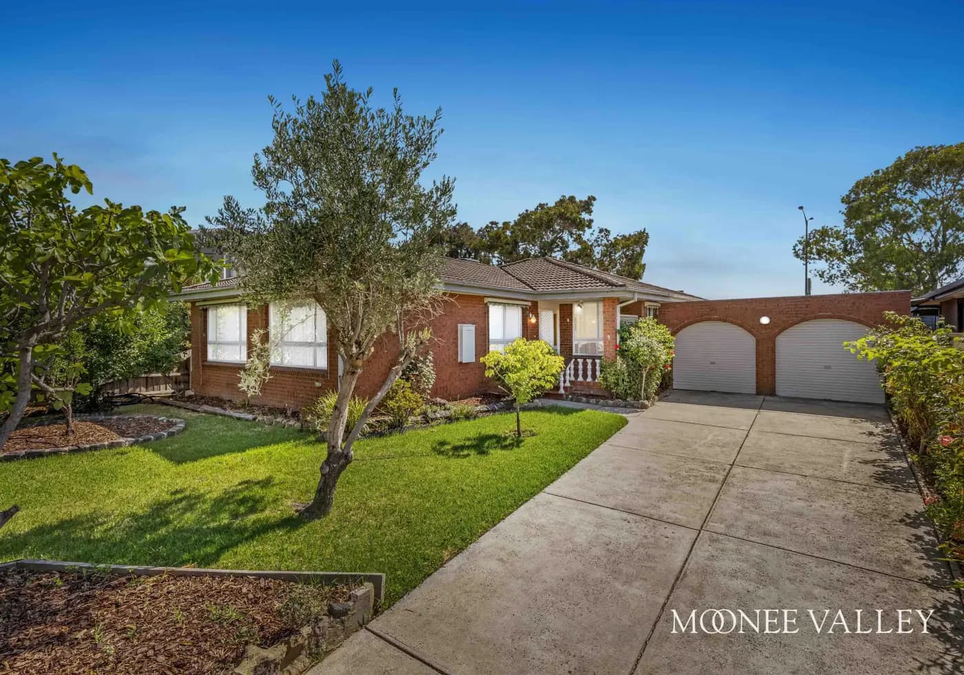 9 Batman Avenue, Keilor Park, Keilor Park - Thumbnail 2