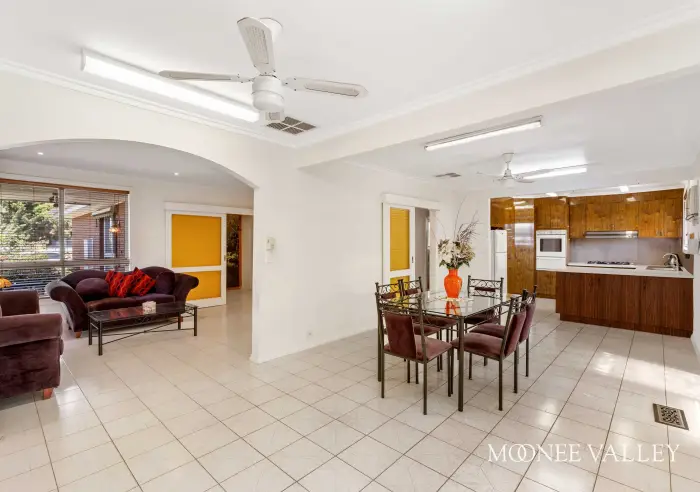9 Batman Avenue, Keilor Park, Keilor Park - Thumbnail 5