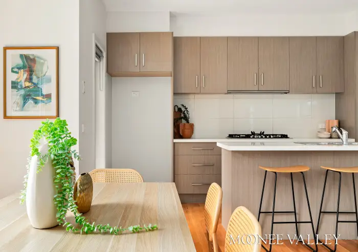 2, 6 Nelson Court, Avondale Heights, Avondale Heights - Thumbnail 5