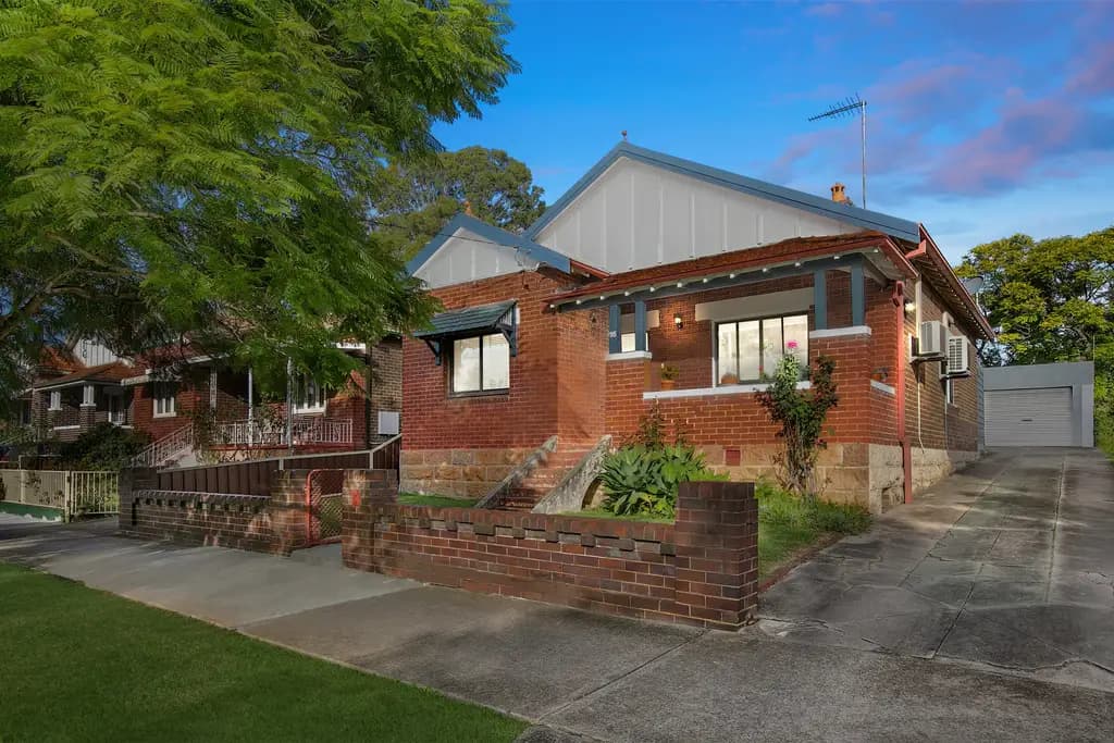 16 Coleman Avenue, Homebush, Homebush - Image 1