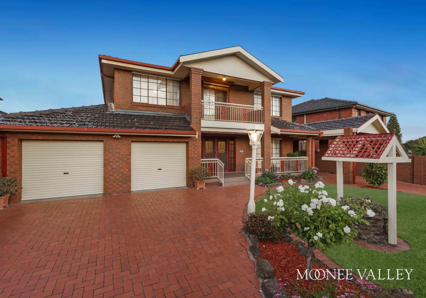 40 Windsor Drive, Avondale Heights, Avondale Heights - Thumbnail 2