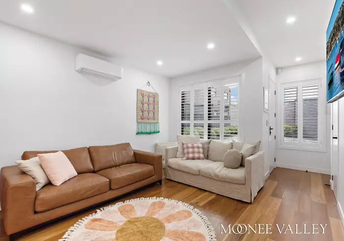3, 21 Woorite Place, Keilor East, Keilor East - Thumbnail 3