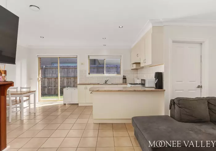 62 Wood Street, Avondale Heights, Avondale Heights - Thumbnail 5