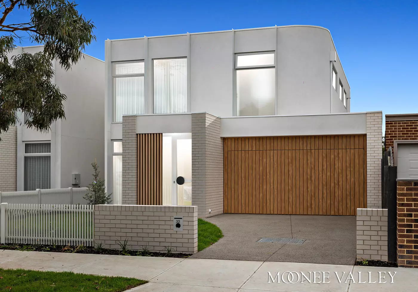 32 Doyle Street, Avondale Heights, Avondale Heights - Thumbnail 2