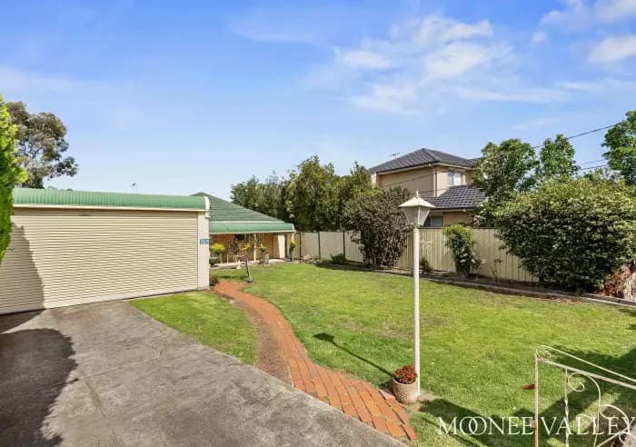 28 Riverview Street, Avondale Heights, Avondale Heights - Thumbnail 5