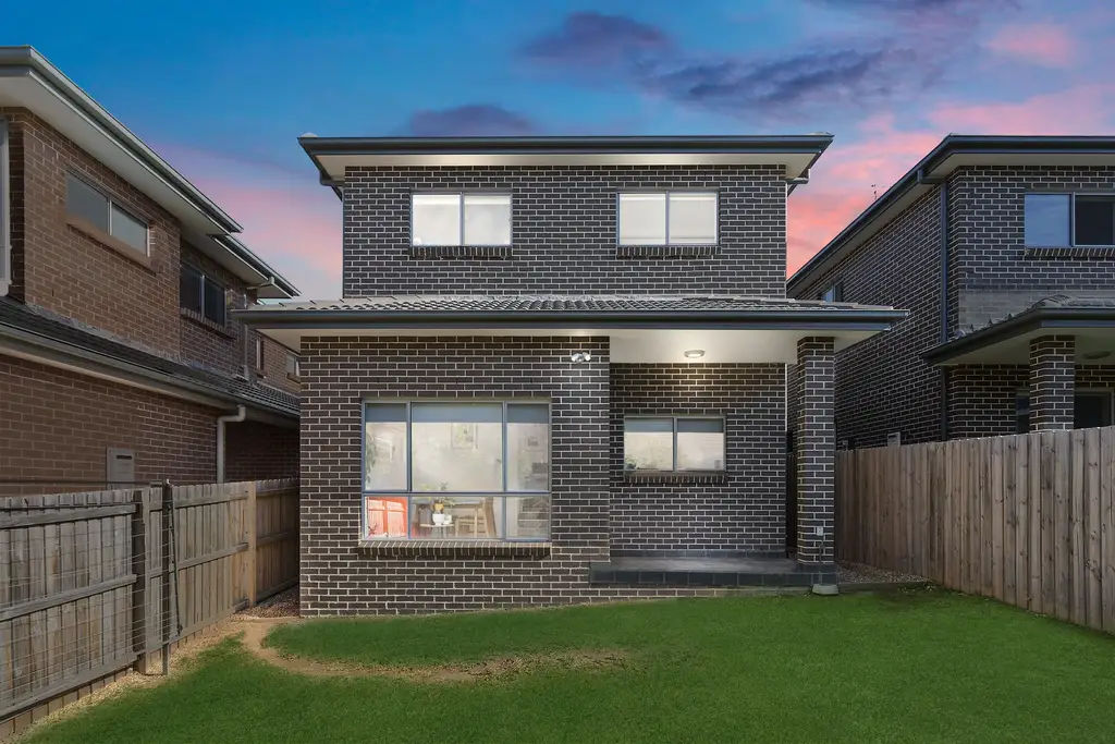 16 Walther Avenue, Bass Hill, Bass Hill - Thumbnail 6