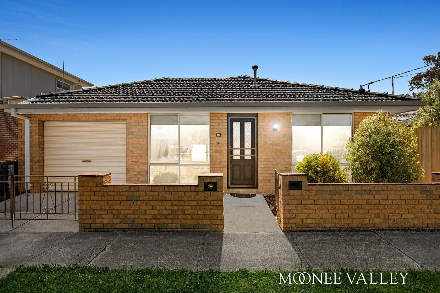 16 Robson Avenue, Avondale Heights, Avondale Heights - Image 1