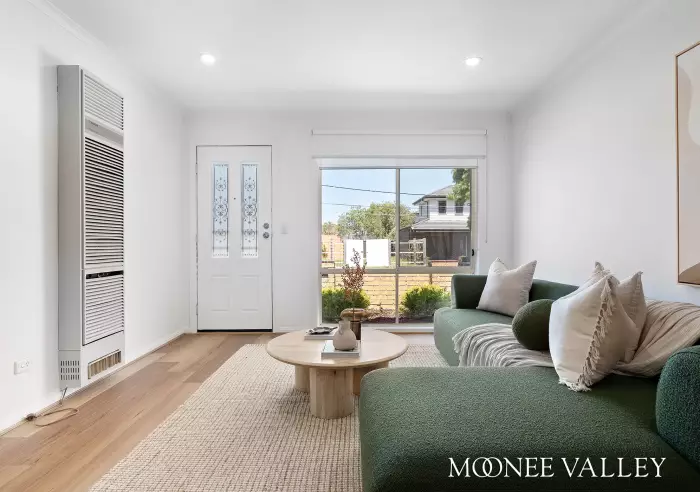 16 Robson Avenue, Avondale Heights, Avondale Heights - Thumbnail 3