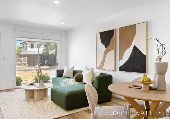 16 Robson Avenue, Avondale Heights, Avondale Heights - Thumbnail 4