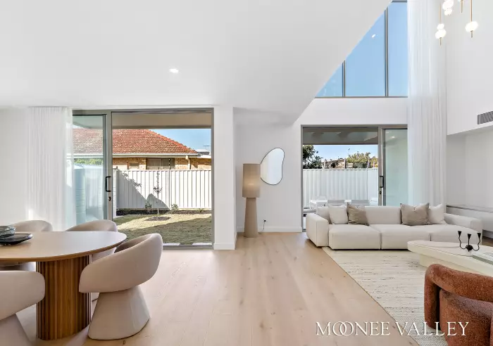 32A Doyle Street, Avondale Heights, Avondale Heights - Thumbnail 3
