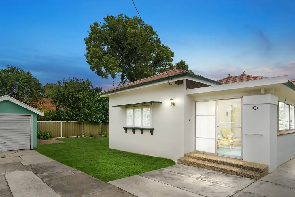 32 Elm Street, Burwood Heights, Burwood Heights - Thumbnail 2