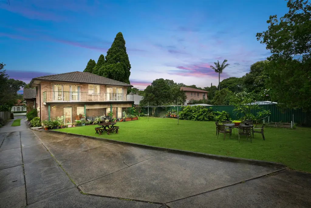 23 Meredith Street, Strathfield, Strathfield - Thumbnail 2