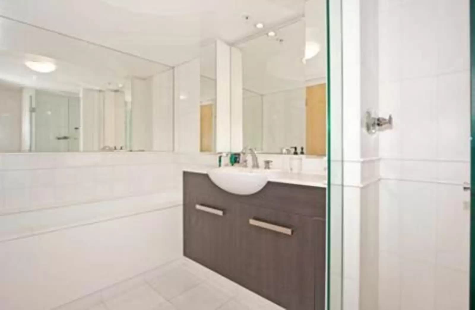 84/7 Macquarie Street, Sydney, Sydney - Thumbnail 7