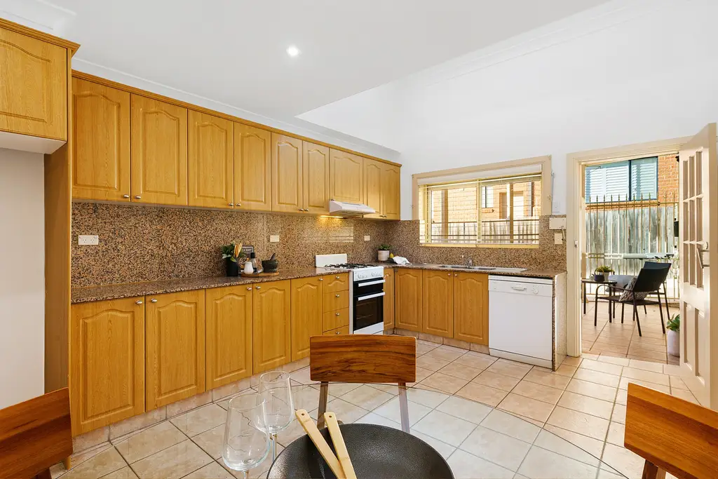 31 Rea Street, Greenacre, Greenacre - Thumbnail 3