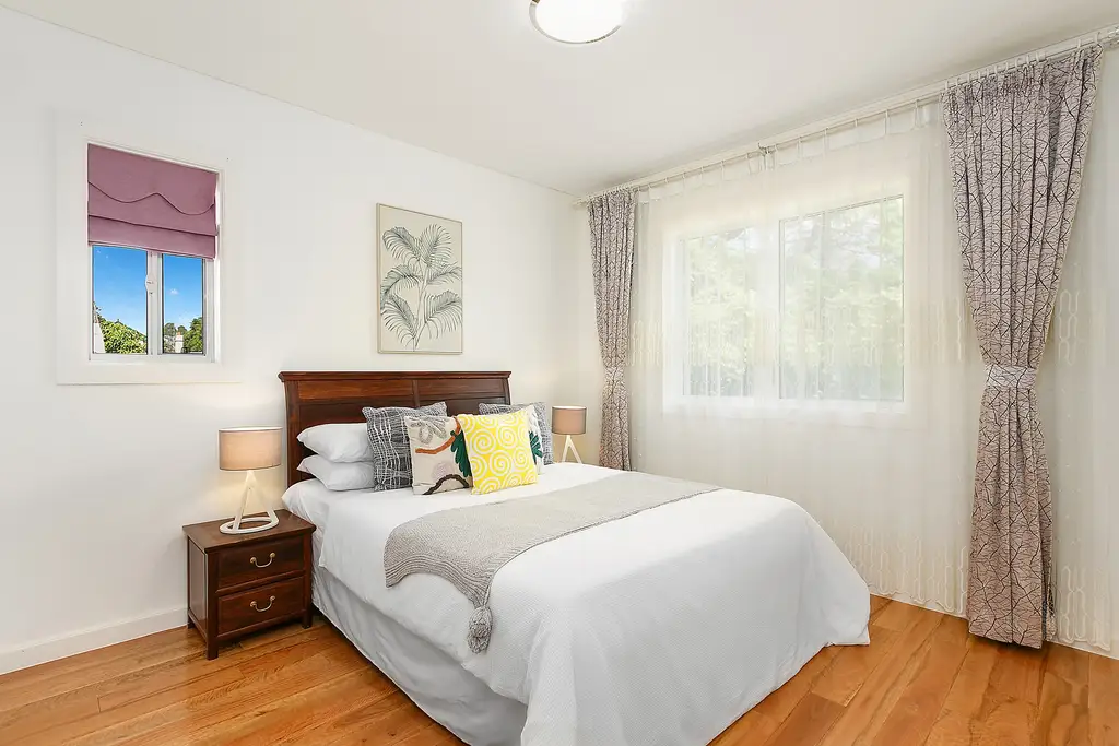 8 Simpson Avenue, Burwood, Burwood - Thumbnail 5
