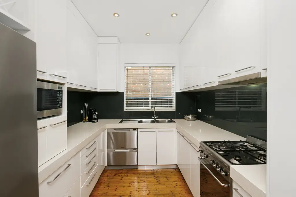 3 Manning Avenue, Strathfield South, Strathfield South - Thumbnail 2
