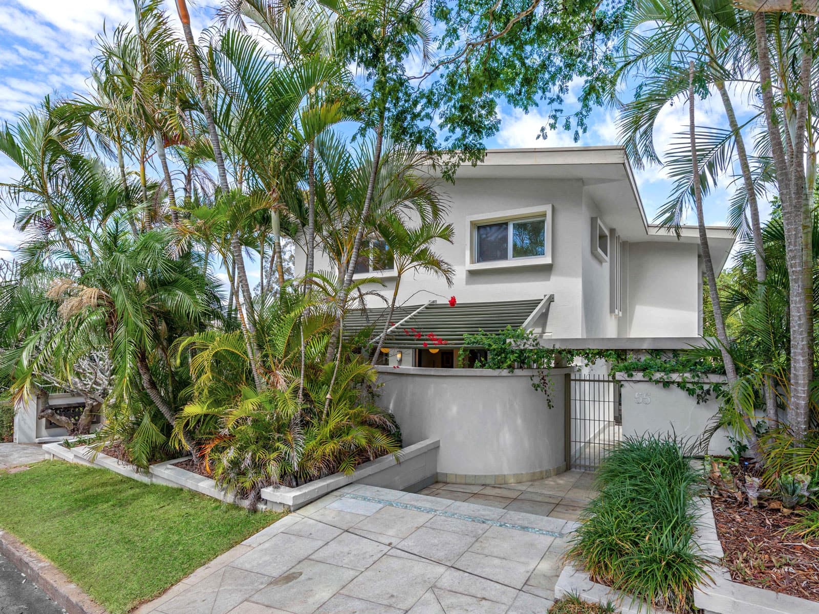 55 Carmody Rd, St Lucia - Thumbnail 3