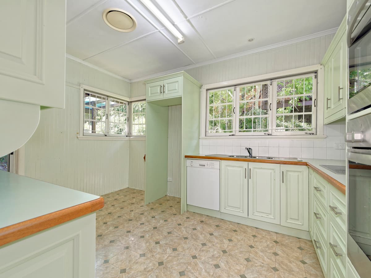 23 Dovercourt Rd, Toowong - Thumbnail 4