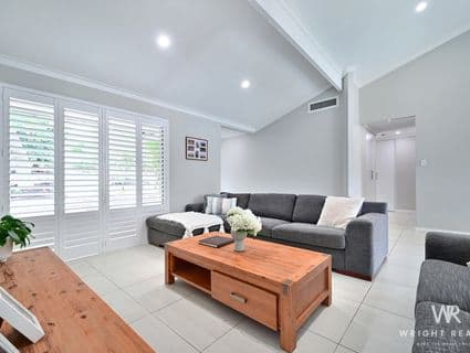 404, Edgewater - Thumbnail 4
