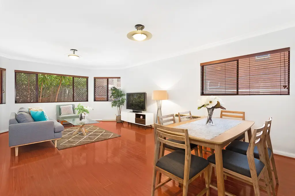 3/21-23 Clarence Street, Burwood, Burwood - Thumbnail 2