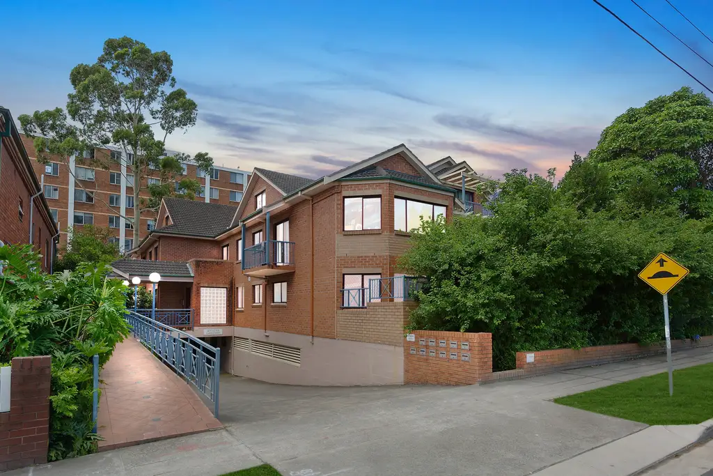 3/21-23 Clarence Street, Burwood, Burwood - Thumbnail 6