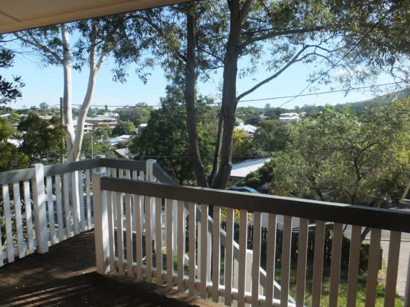 33 Woolley St, Taringa - Image 1