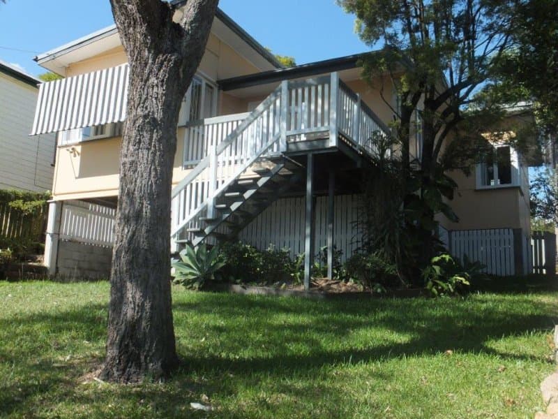 33 Woolley St, Taringa - Thumbnail 2