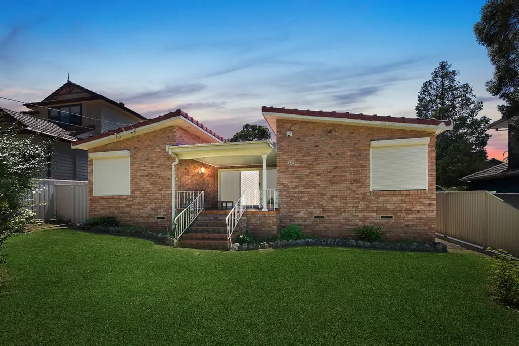 14 Clarendon Road, Peakhurst, Peakhurst - Image 1