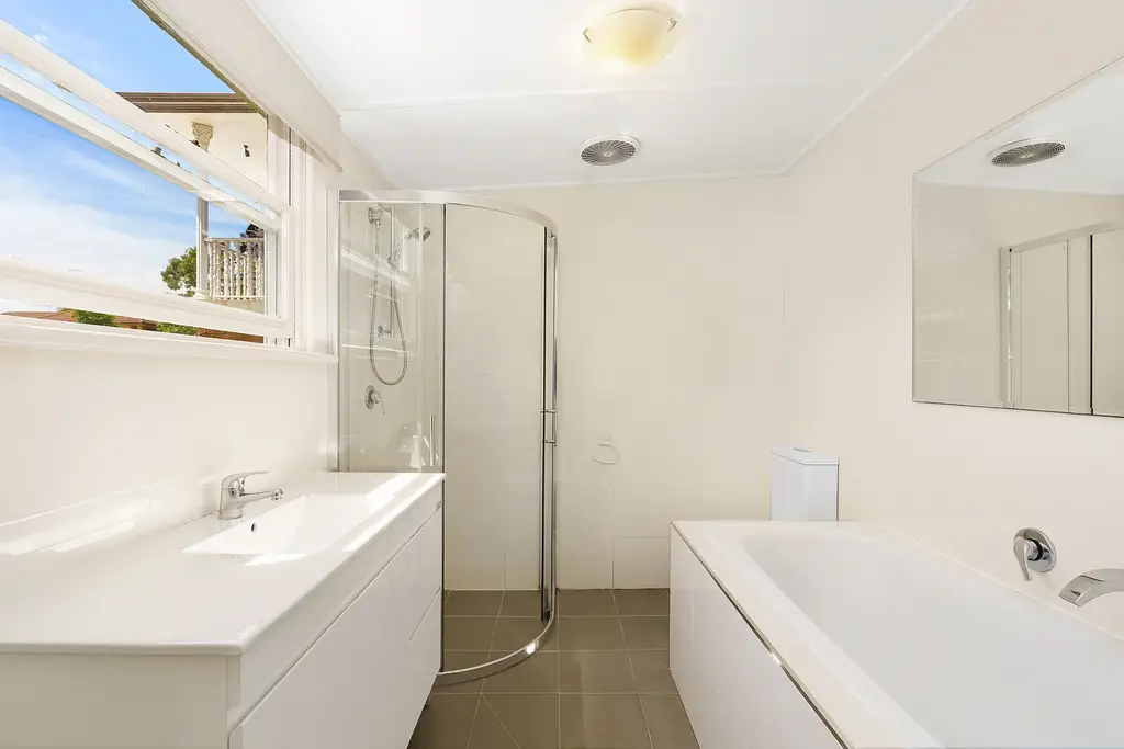 69 Cairds Avenue, Bankstown, Bankstown - Thumbnail 5