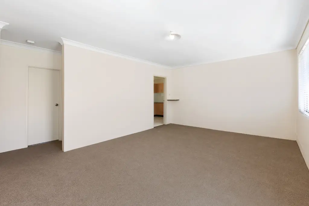 43 Hillard Street, Wiley Park, Wiley Park - Thumbnail 2