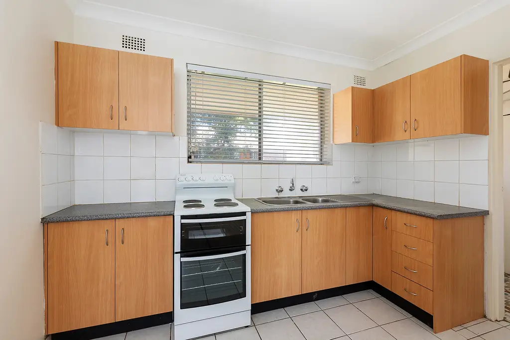 43 Hillard Street, Wiley Park, Wiley Park - Thumbnail 3