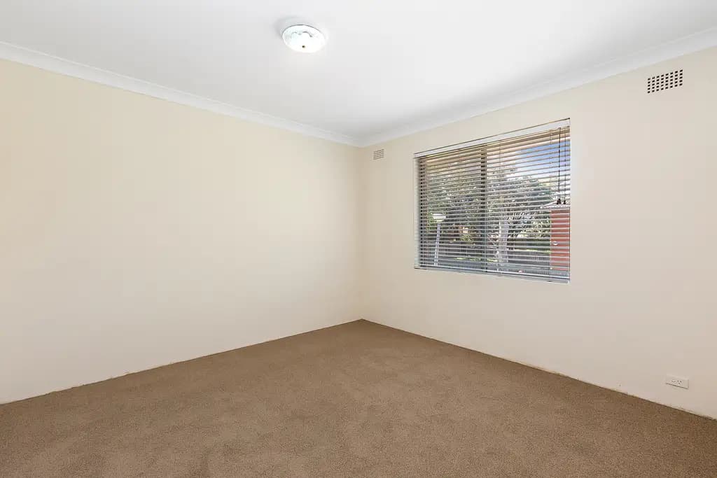 43 Hillard Street, Wiley Park, Wiley Park - Thumbnail 4