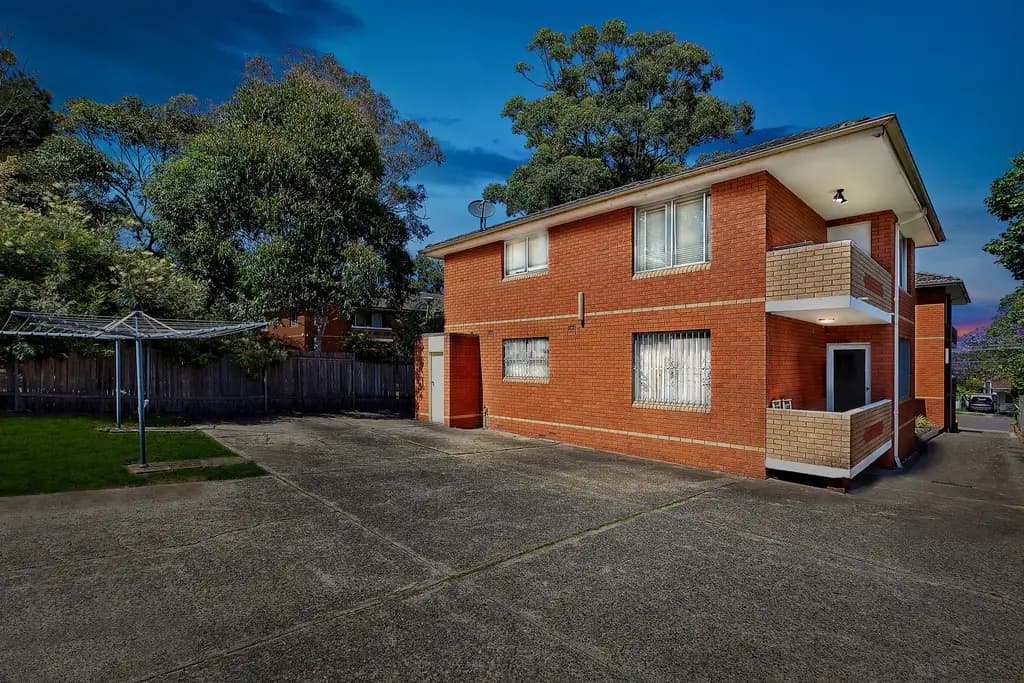 43 Hillard Street, Wiley Park, Wiley Park - Thumbnail 5