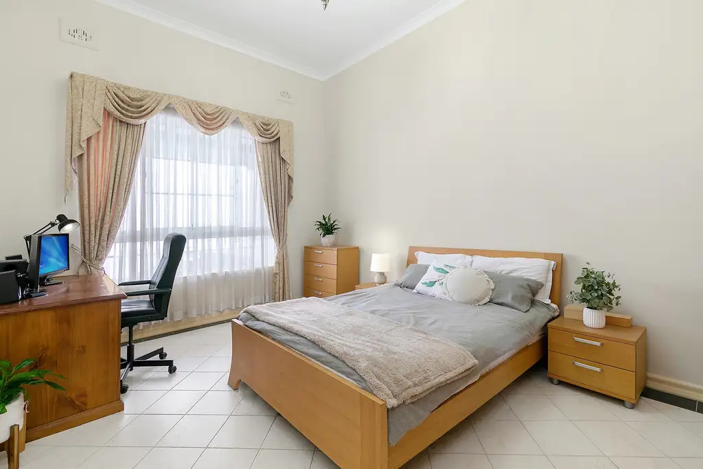 58  Broughton Road, Strathfield, Strathfield - Thumbnail 4