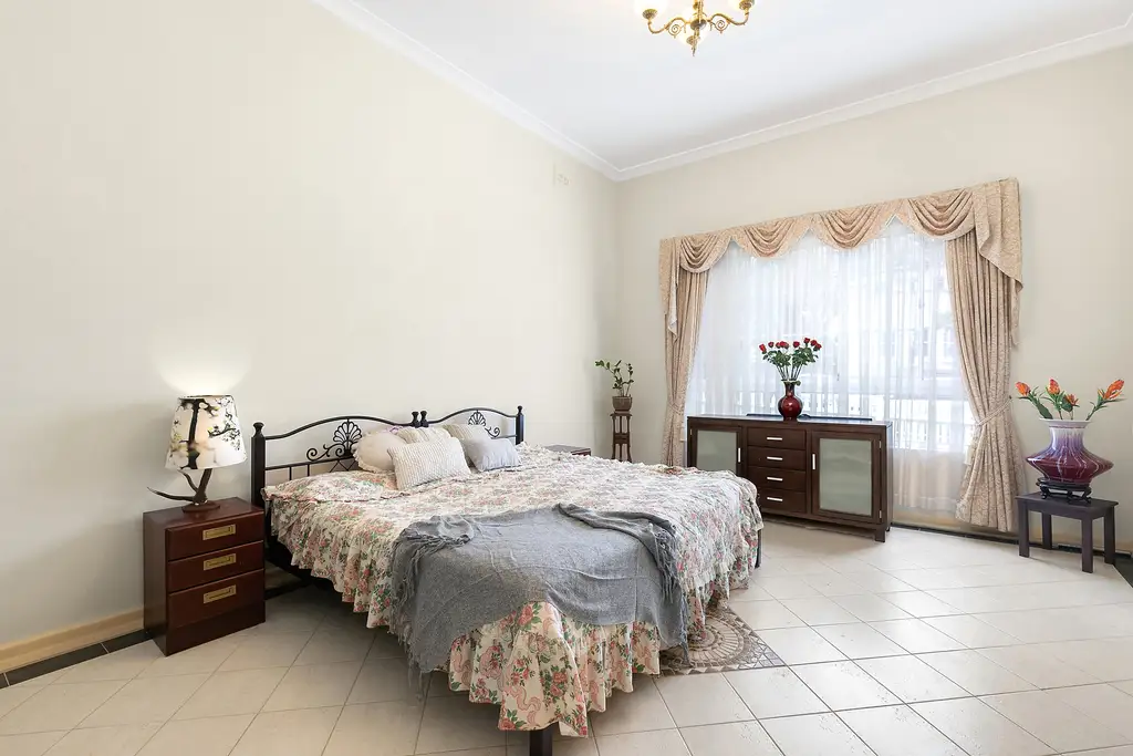 58  Broughton Road, Strathfield, Strathfield - Thumbnail 5