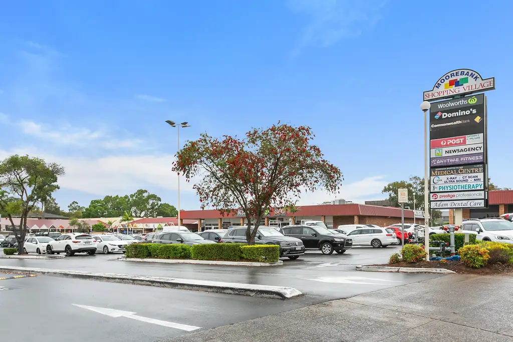 11 Flanagan Avenue, Moorebank, Moorebank - Thumbnail 5