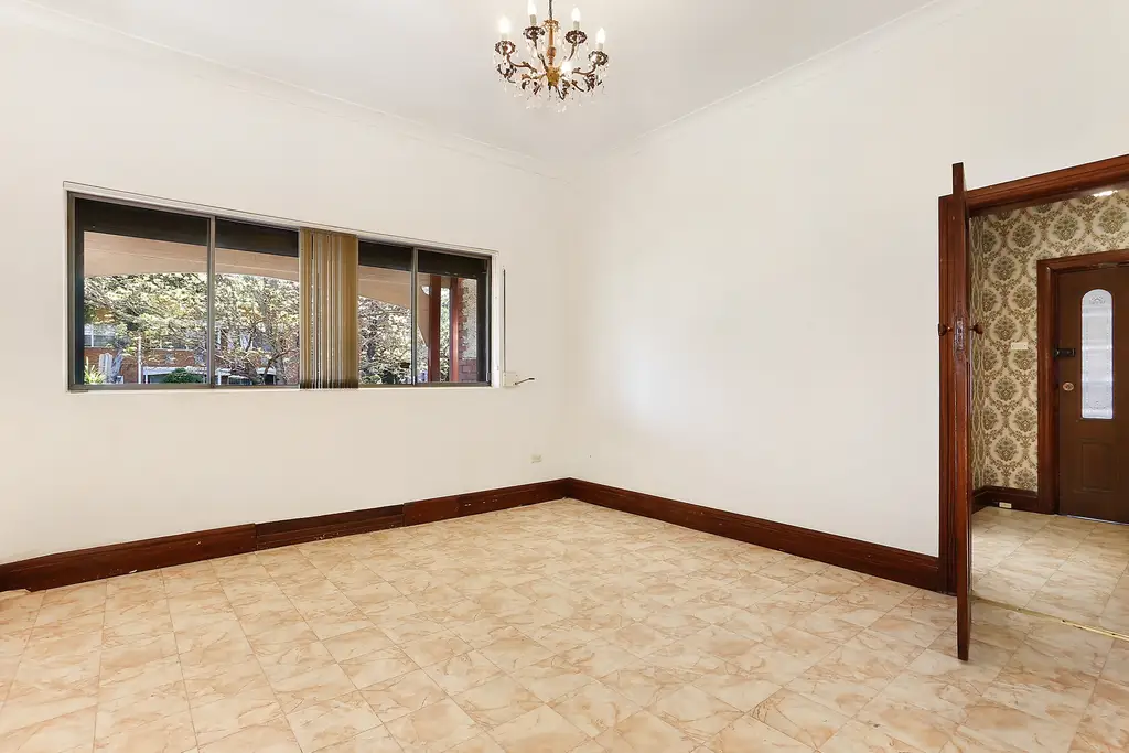 58 Shaftesbury Road, Burwood, Burwood - Thumbnail 5