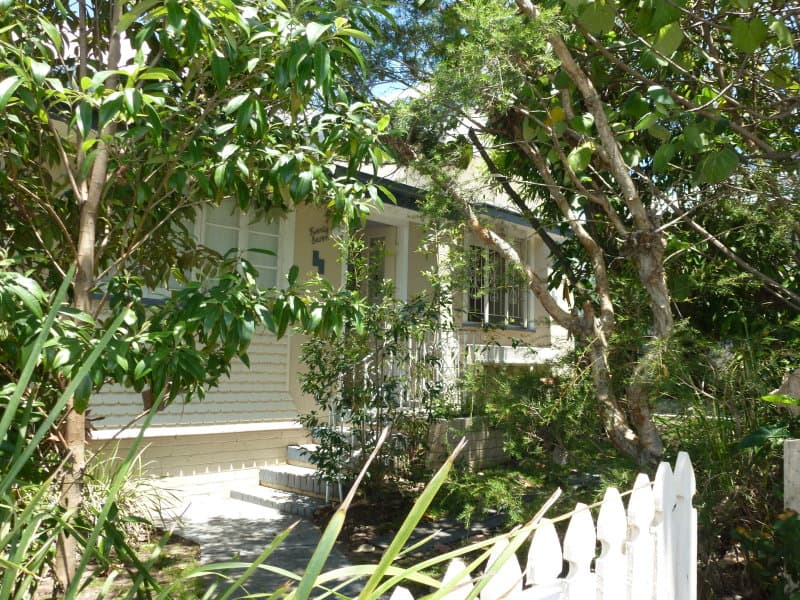 27 Norwood St, Toowong - Thumbnail 2