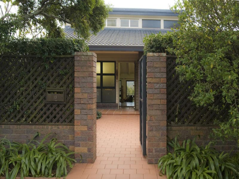 13 Rowena St, Kenmore - Thumbnail 5