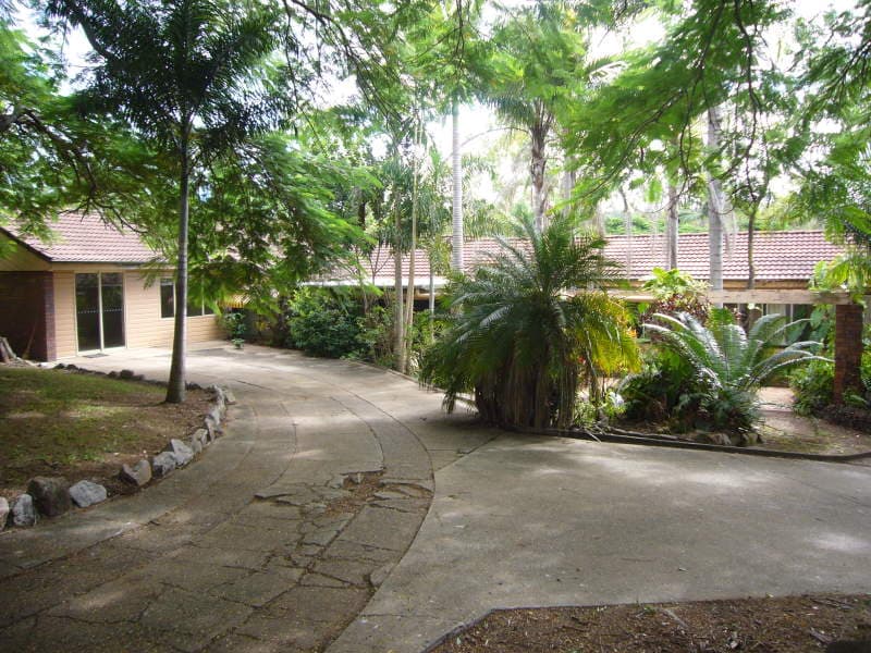 375 Brookfield Rd, Kenmore Hills - Image 1