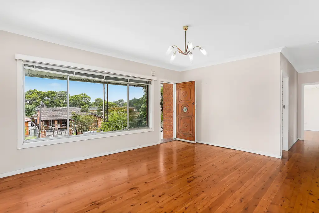 13 Gregory Street, Strathfield South, Strathfield South - Thumbnail 5