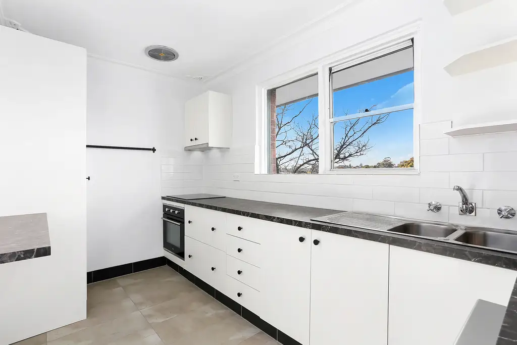 6/37 Edwin Street, Croydon, Croydon - Thumbnail 2