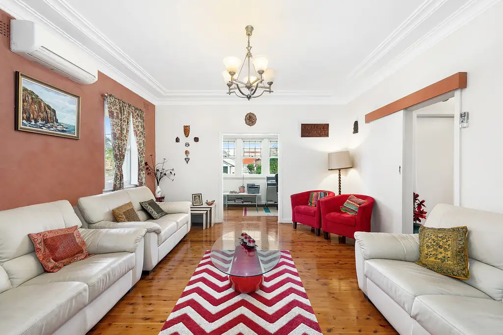 18 Brooklyn Street, Strathfield South, Strathfield South - Thumbnail 4