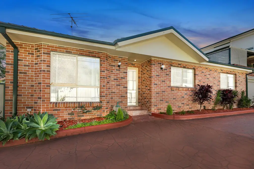 2/30 Virginius Street, Padstow, Padstow - Image 1