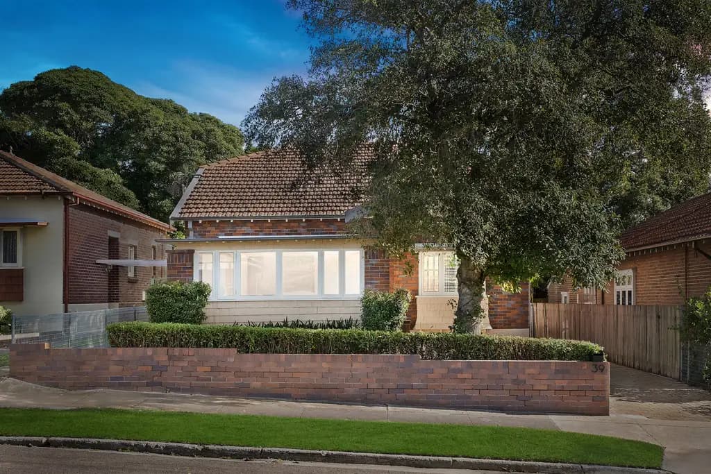 39 Tahlee Street, Burwood, Burwood - Image 1