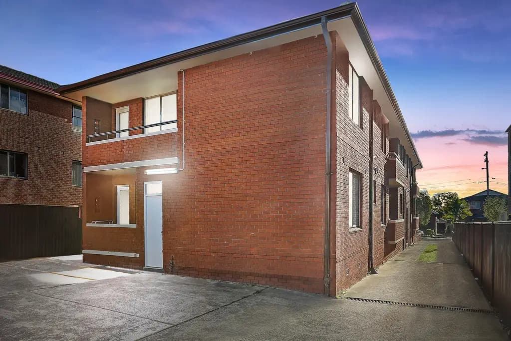 1-6/31 Gibbons Street, Auburn, Auburn - Thumbnail 6