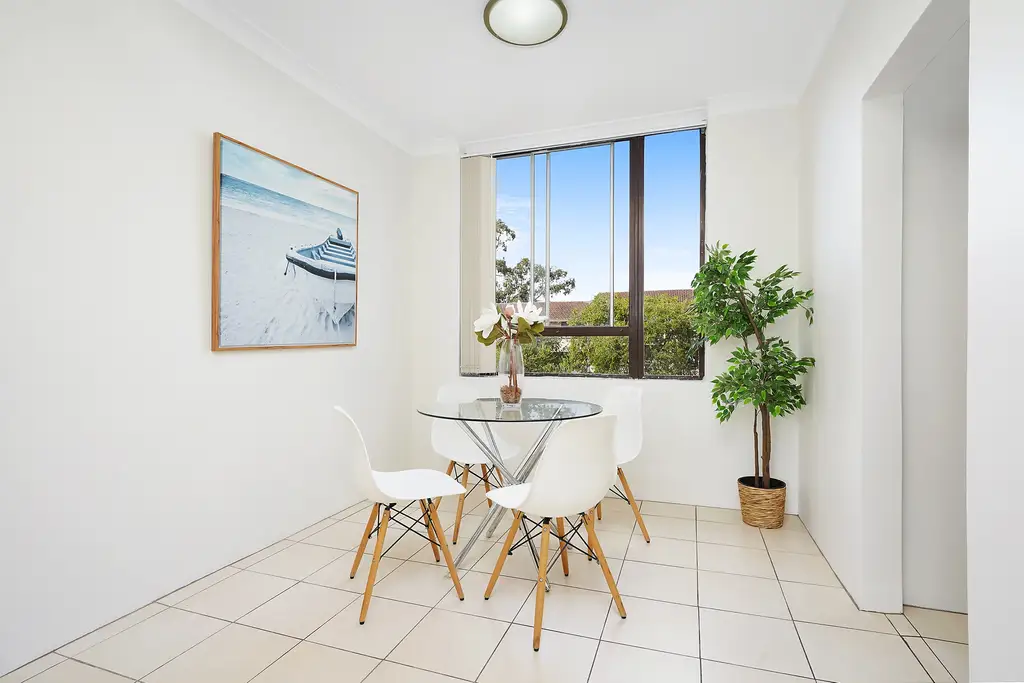 12/88-92 Albert Road, Strathfield, Strathfield - Thumbnail 3